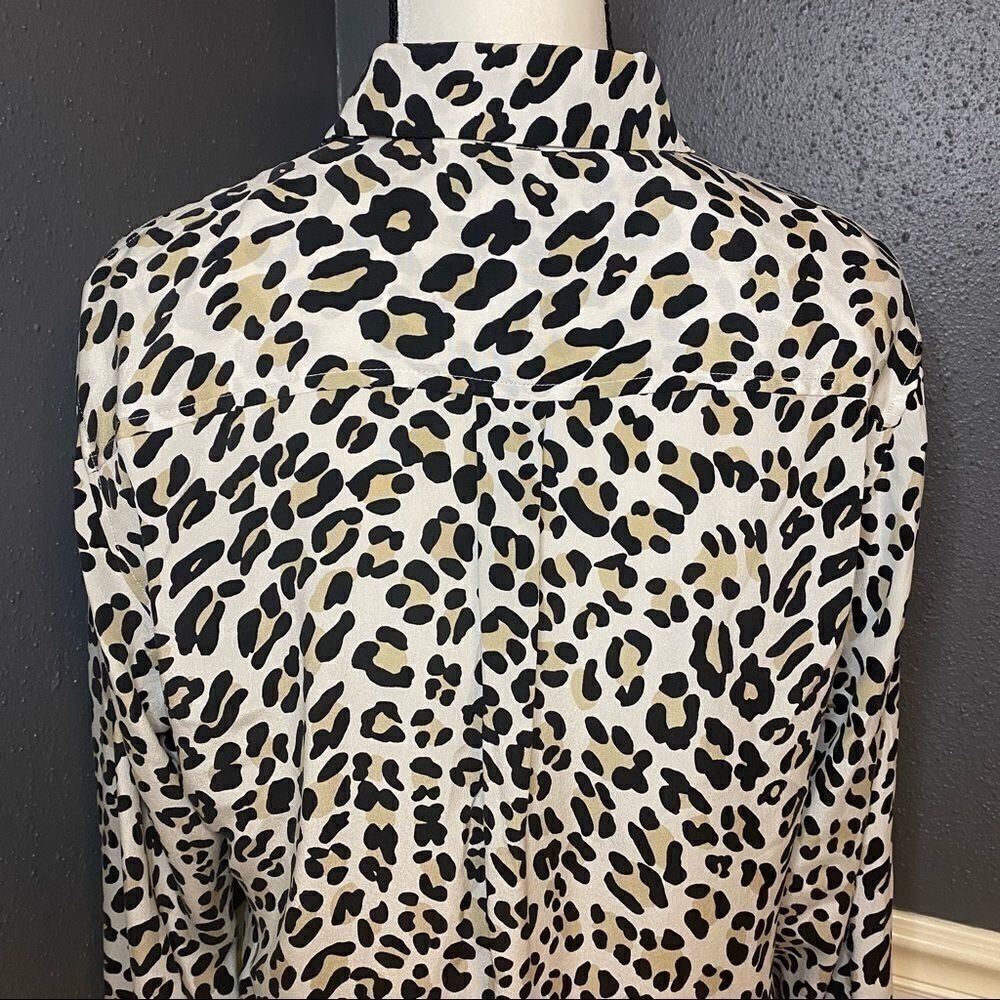 Equipment Signature Silk Button Down Shirt - Picture 9 of 13
